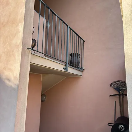 Apartamento Esther 2 *